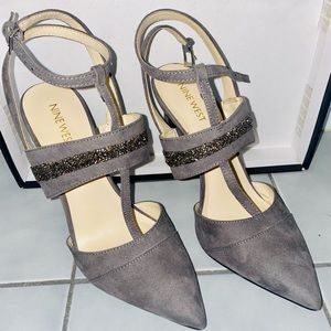 Nine West T- strap pumps